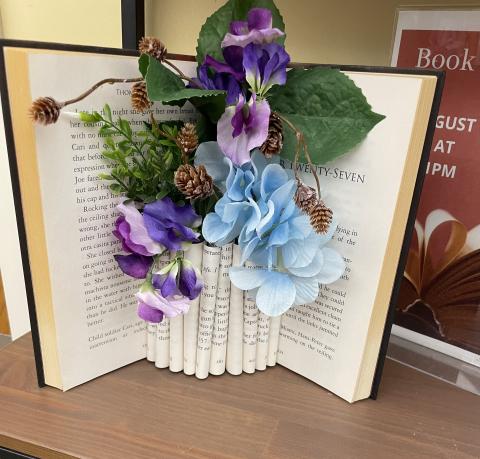 Book Vase