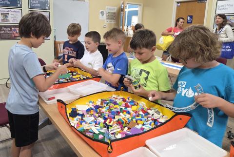 Lego Club